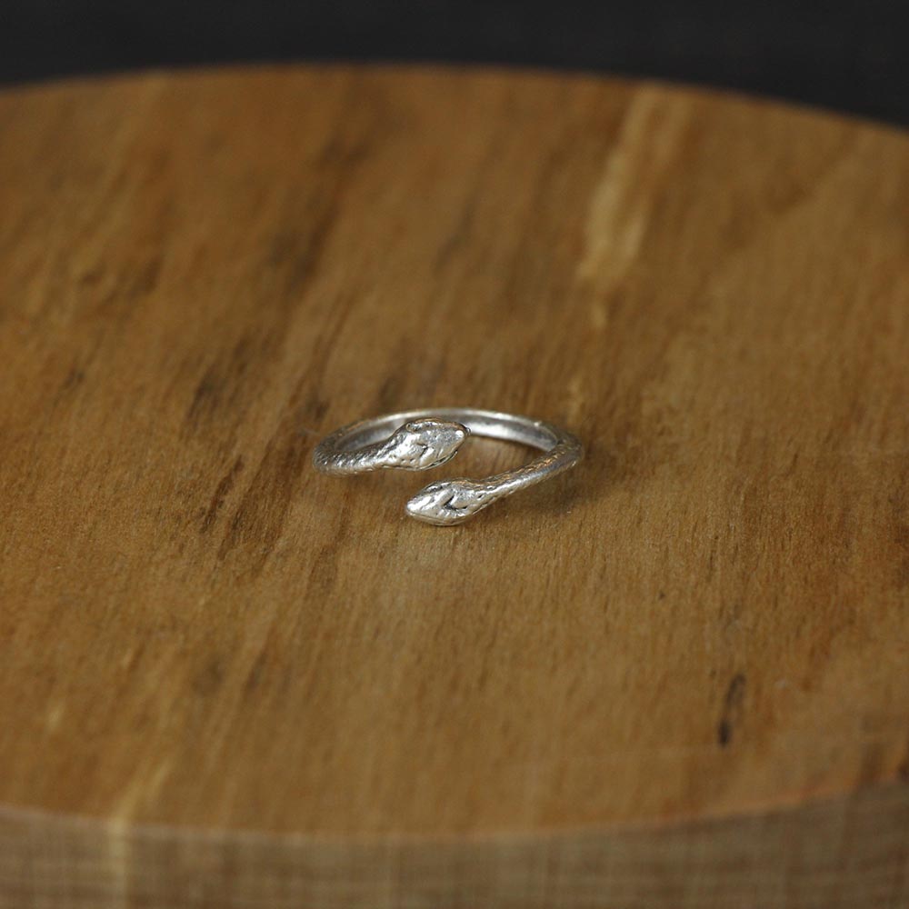 Antik Gümüş Kaplama Ayarlanabilir Kadın Yılan Eklem Yüzük-65413